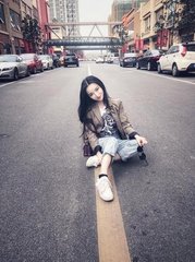 人体摄影艺术_: 引导思考的热点，未来的你又将如何思考？
