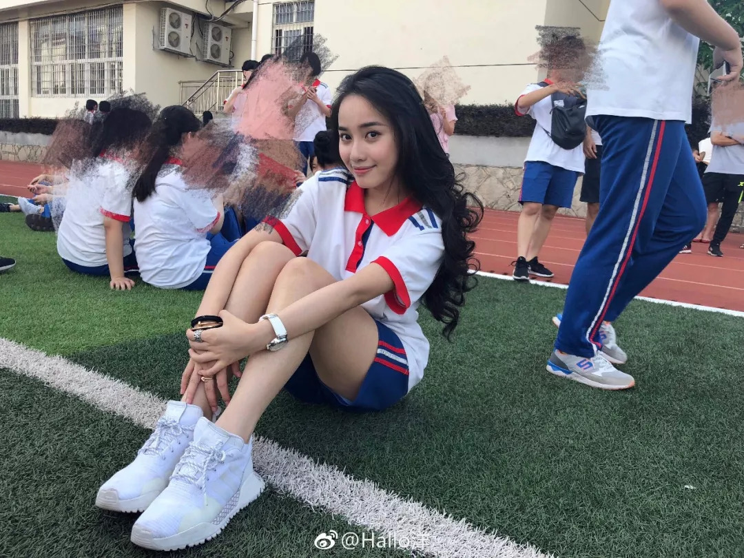 吕总有几部_: 众说纷纭的现象，真正的答案是什么？